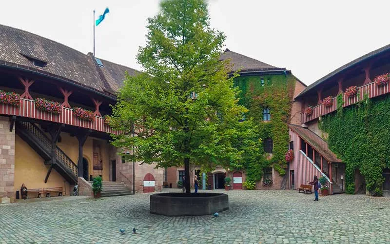 Kaiserburg Kalesi, Nurnberg