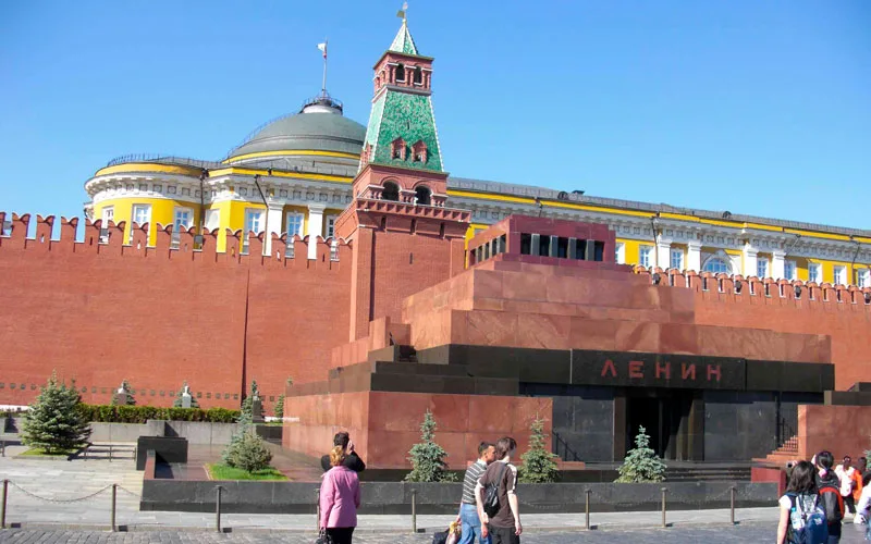 Lenin-Mozolesi-Moskova