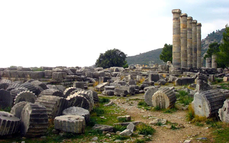 Prienne-Antik-Kenti-Didim