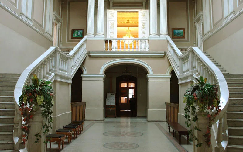 Odessa-Edebiyat-Muzesi