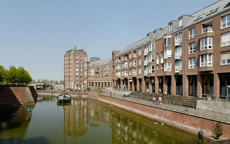 Carlstadt-Dusseldorf