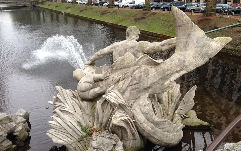 Tritononbrunnen-Almanya