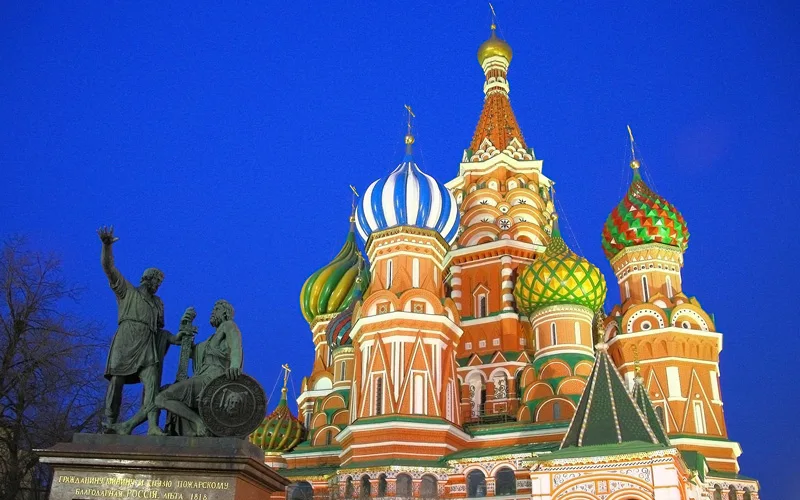 St-Basil-Katedrali-Moskova