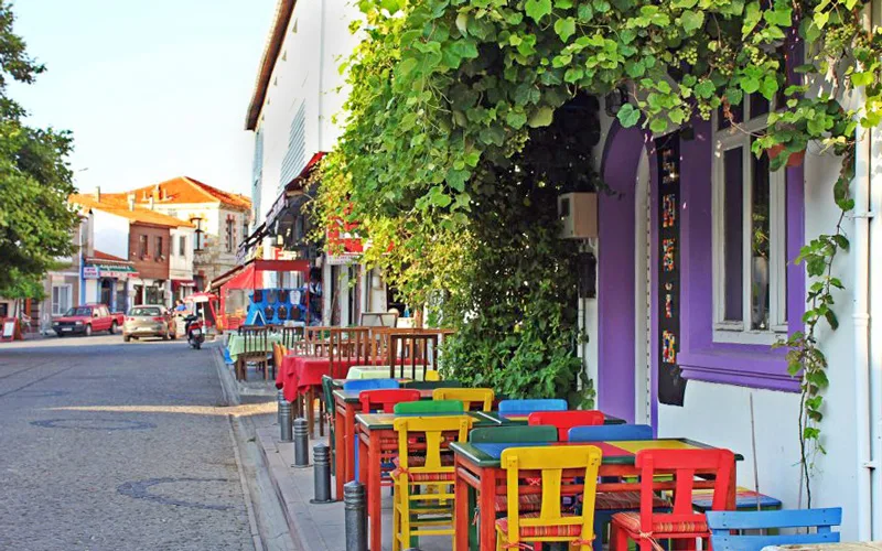 Bozcaada Sokakları Gezi Rehberi