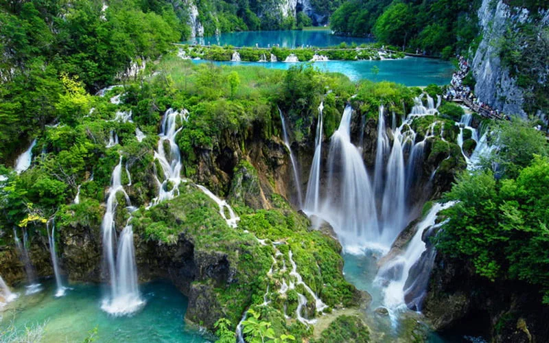 Plitvice Gölleri Ulusal Parkı