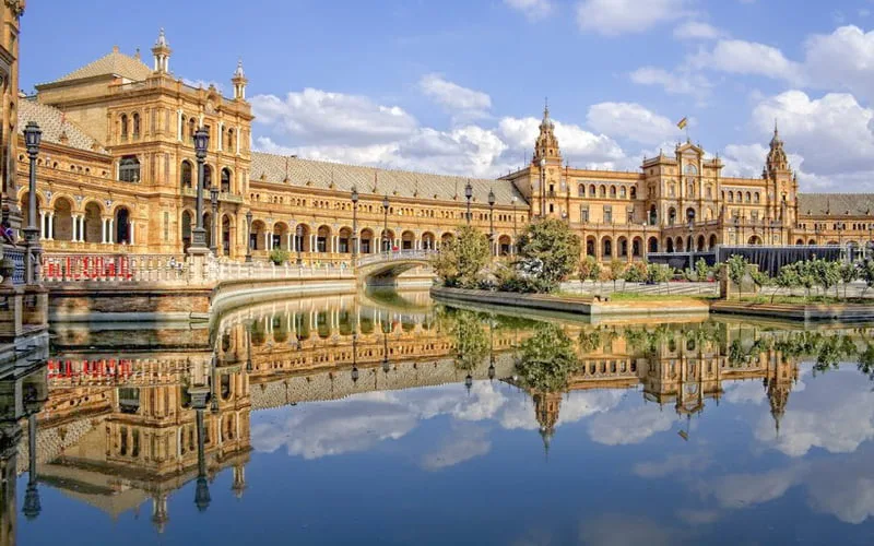 Sevilla Gezilecek Yerler