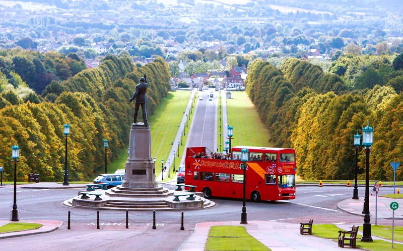 Belfast Seyahat Rehberi
