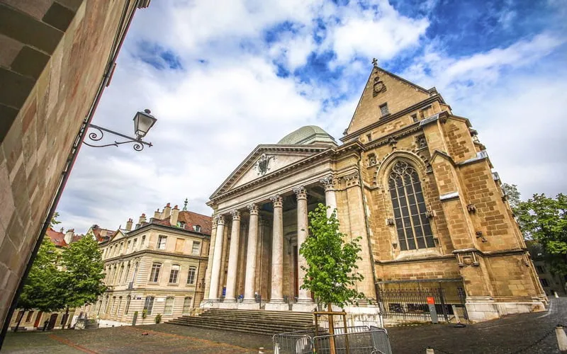 Cenevre Aziz Pierre Katedrali