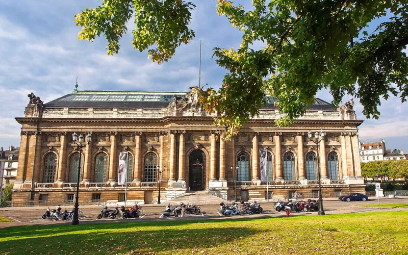 Cenevre Sanat ve Tarih Müzesi