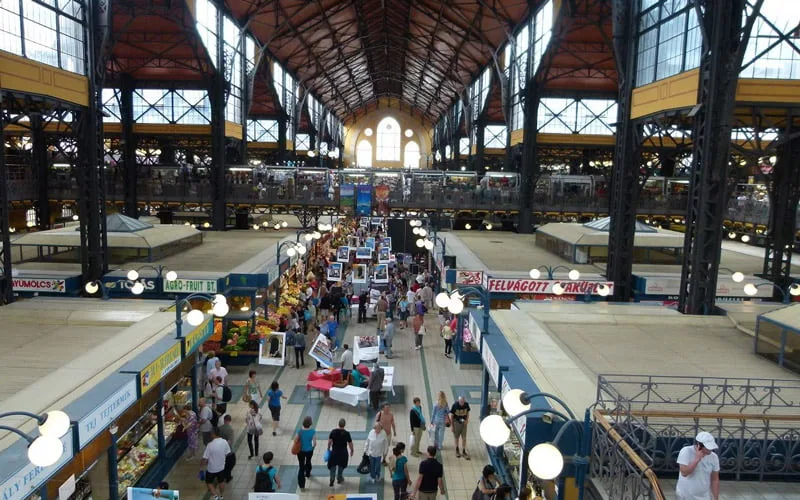 Macaristan-Alisveris