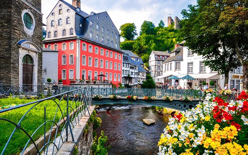 monschau almanya