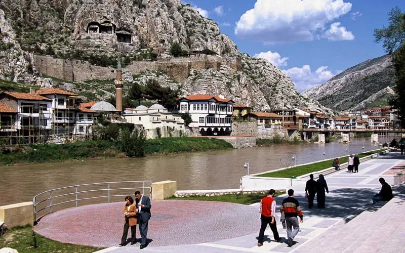 Mimarisi-Benzer-Sehirler-Amasya