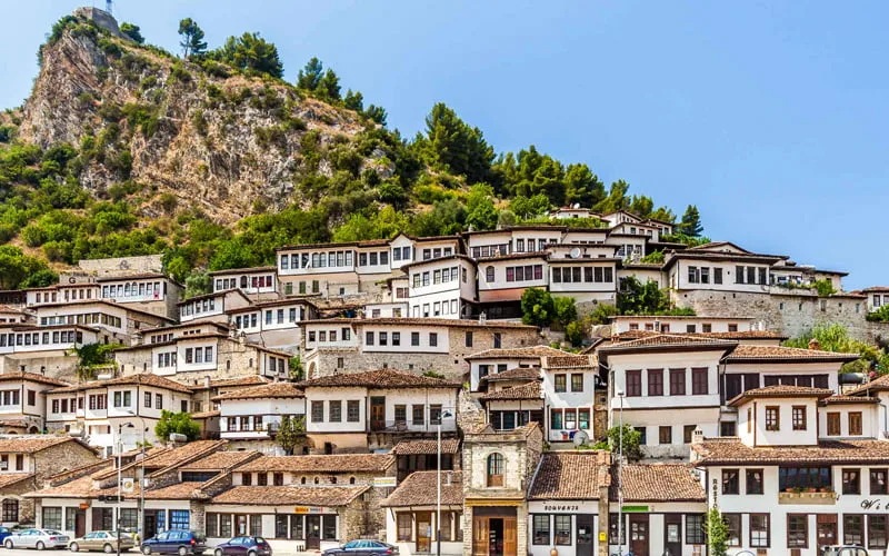 Mimarisi-Benzer-Sehirler-Berat