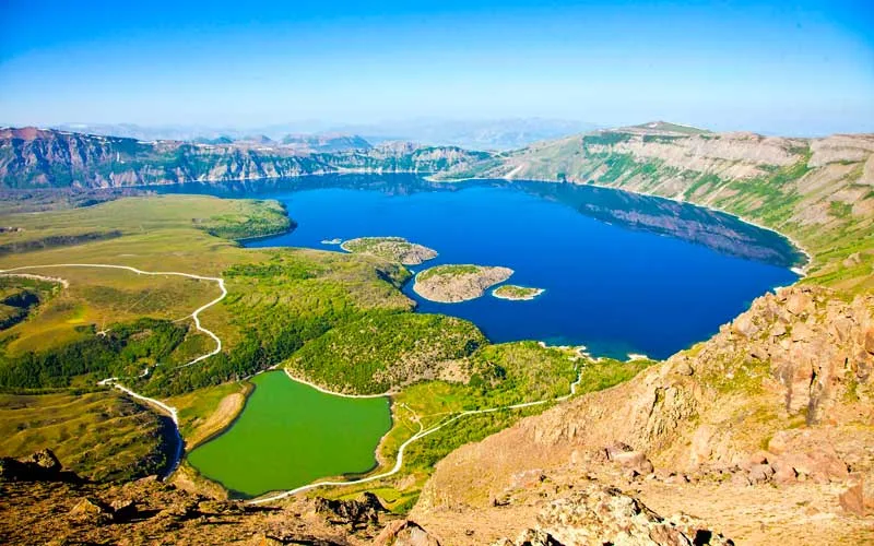 Turkiye-Trekking-Rotalari-Nemrut-Kalderası