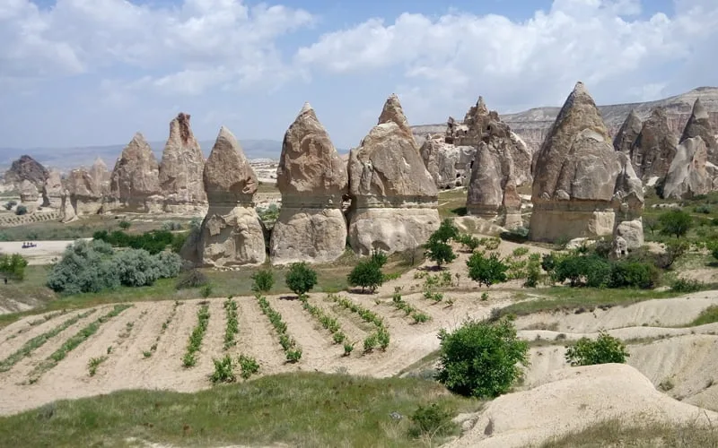 Kapadokya-Yuruyus-Rotalari-Kiliclar