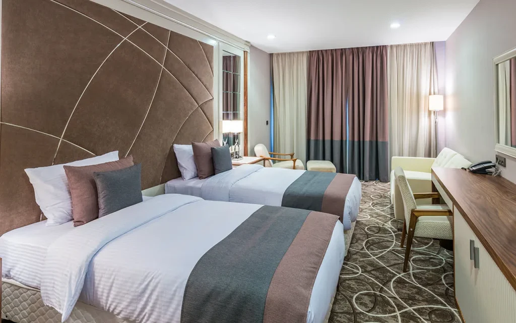 En Uygun Otel Rezervasyonu