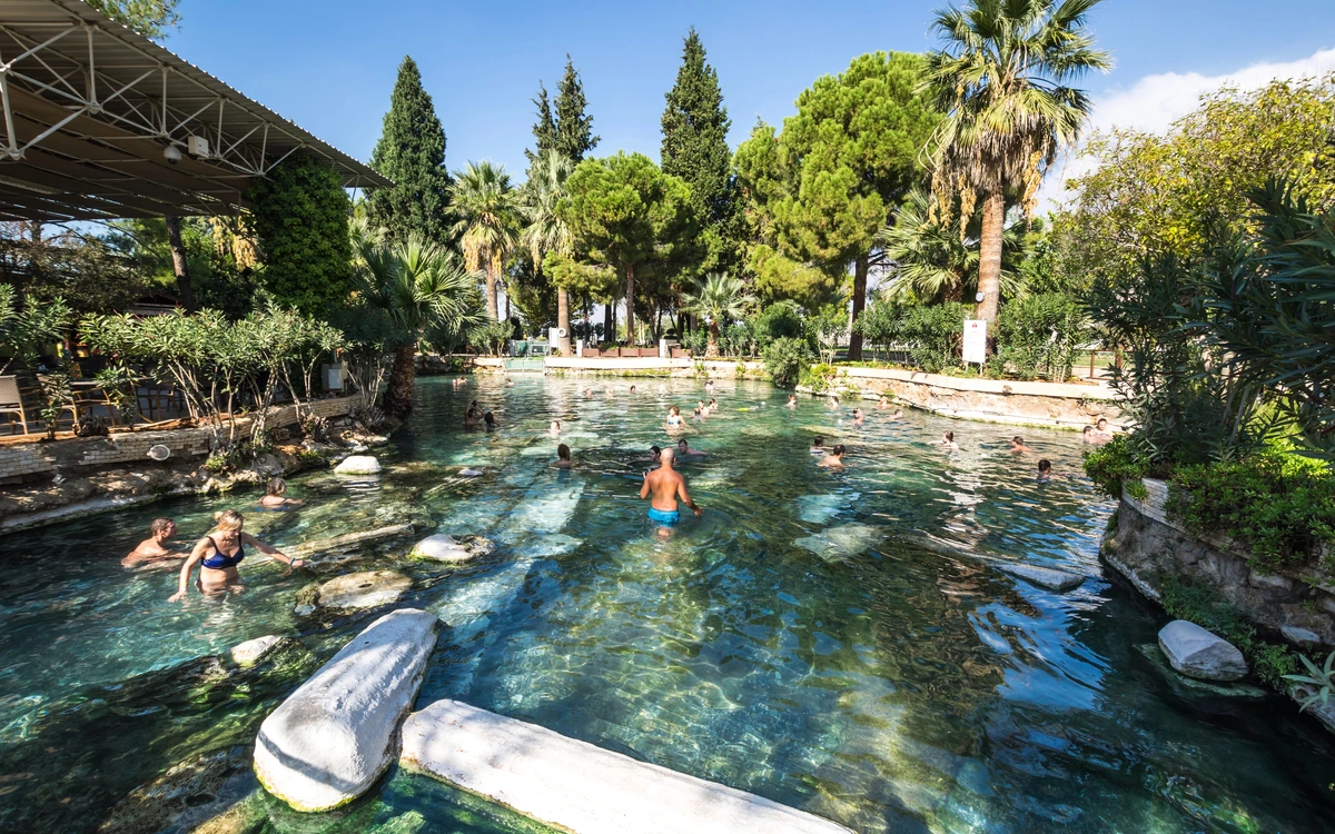 Pamukkale ve Karahayıt Kaplıcaları